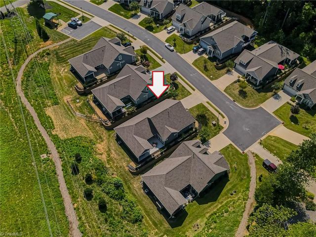 2438 Albemarle Court, Winston-salem, NC 27106