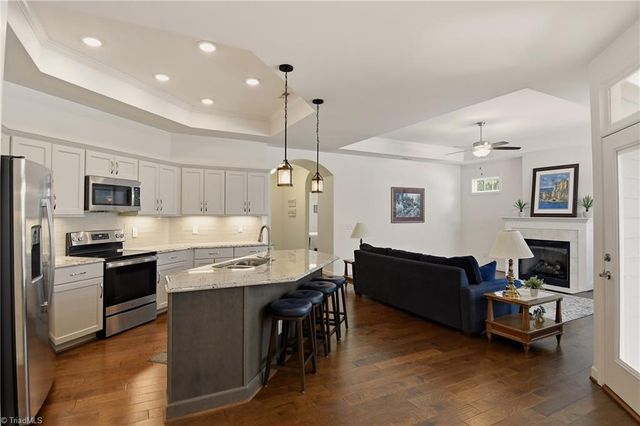2438 Albemarle Court, Winston-salem, NC 27106
