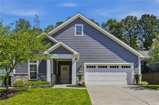 2438 Albemarle Court, Winston-salem, NC 27106