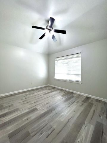 6415 Laurel Bush Lane, Sugar Land, TX 77479
