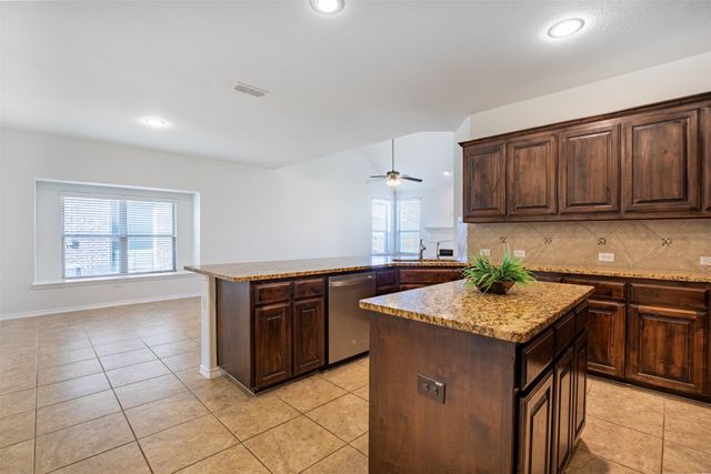 112 Cole Court, Argyle, TX 76226