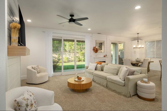 3541 Bloomfield Lane, Clovis, CA 93619