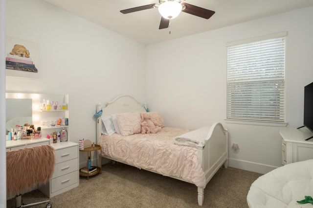 3541 Bloomfield Lane, Clovis, CA 93619