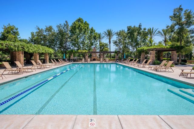 3541 Bloomfield Lane, Clovis, CA 93619