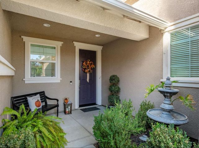 3541 Bloomfield Lane, Clovis, CA 93619