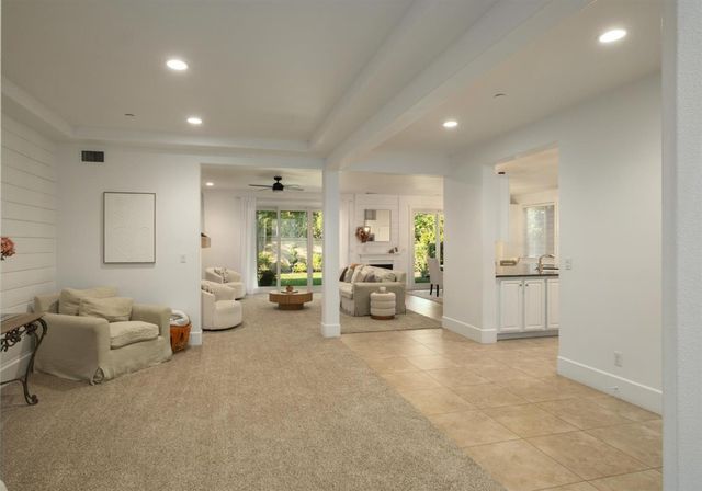 3541 Bloomfield Lane, Clovis, CA 93619