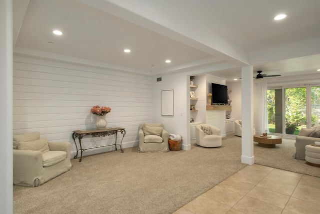 3541 Bloomfield Lane, Clovis, CA 93619