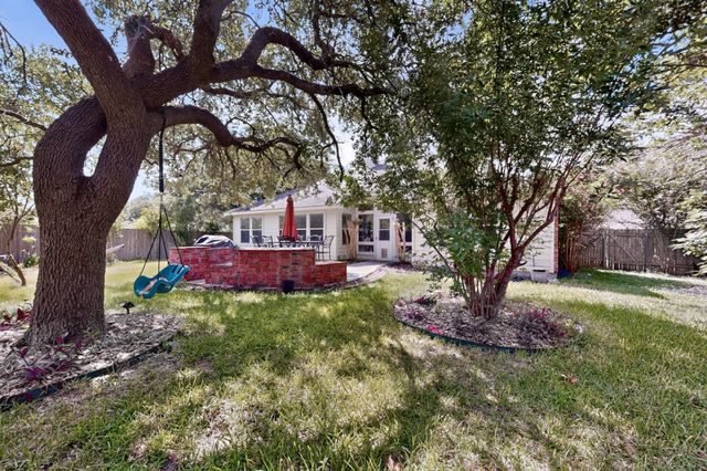 2400 White Stallion WAY, Leander, TX 78641