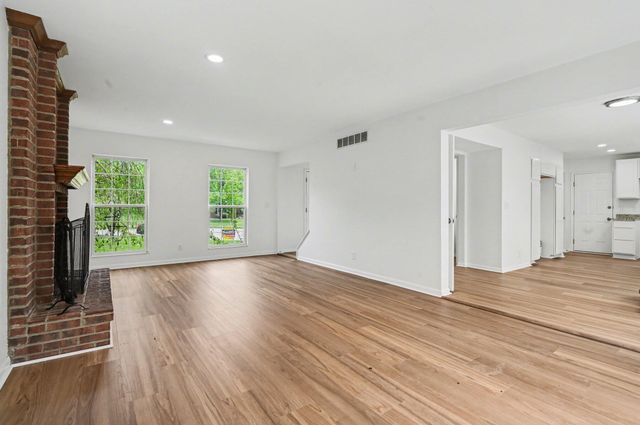 10 Shadow Wood Court, Alexandria, KY 41001
