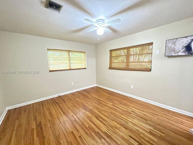 1556 San Benito Ave 1556, Coral Gables, FL 33134