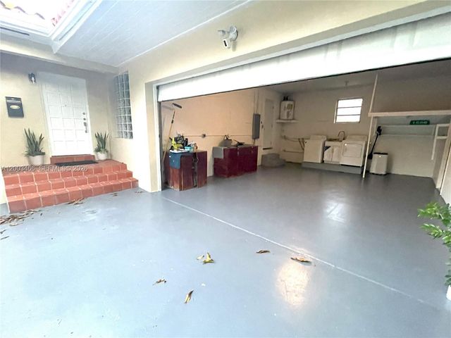 1556 San Benito Ave 1556, Coral Gables, FL 33134