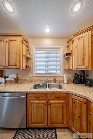 352 N Kimberly Drive, Idaho Falls, ID 83401