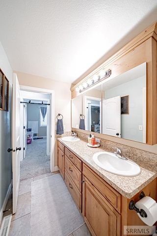 352 N Kimberly Drive, Idaho Falls, ID 83401