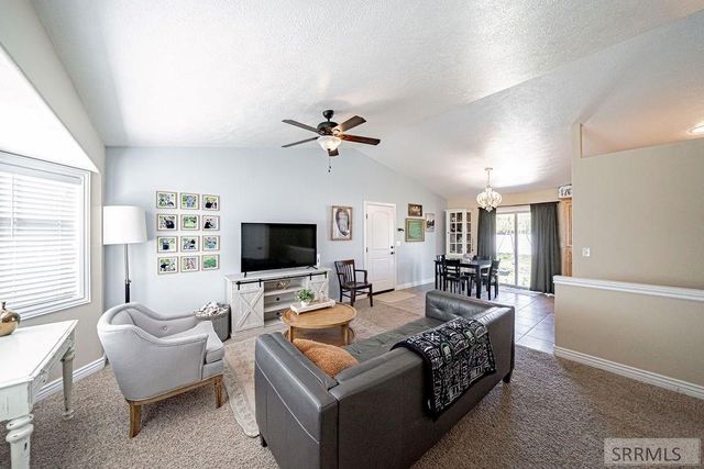 352 N Kimberly Drive, Idaho Falls, ID 83401