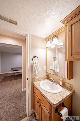 352 N Kimberly Drive, Idaho Falls, ID 83401