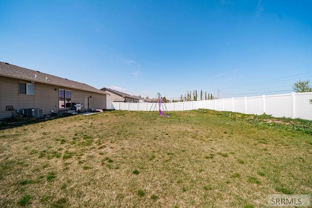 352 N Kimberly Drive, Idaho Falls, ID 83401