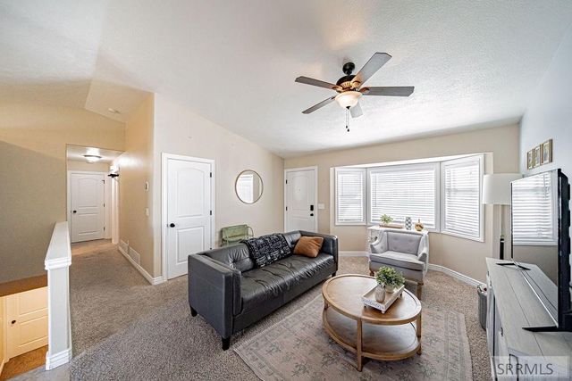 352 N Kimberly Drive, Idaho Falls, ID 83401
