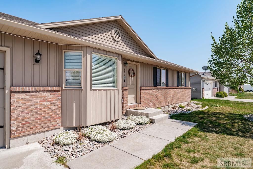 352 N Kimberly Drive, Idaho Falls, ID 83401