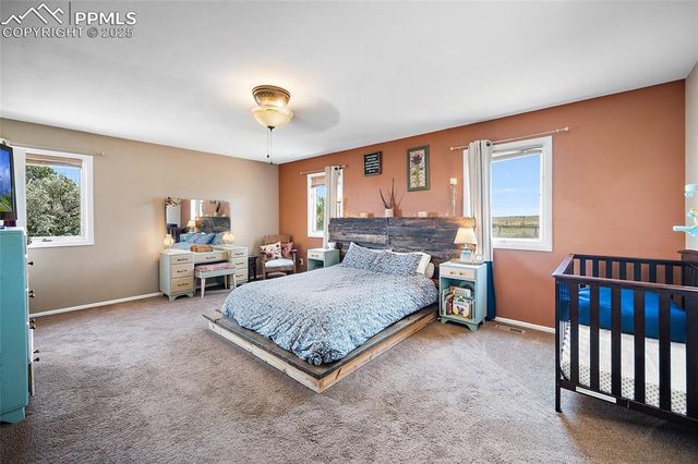 650 E Woodleaf Drive, Pueblo, CO 81007