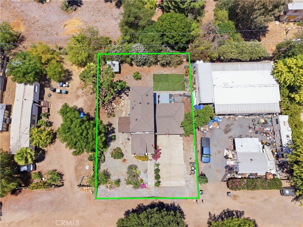 Image 22 of property listing at 18645 Grand, Lake Elsinore, CA 92530