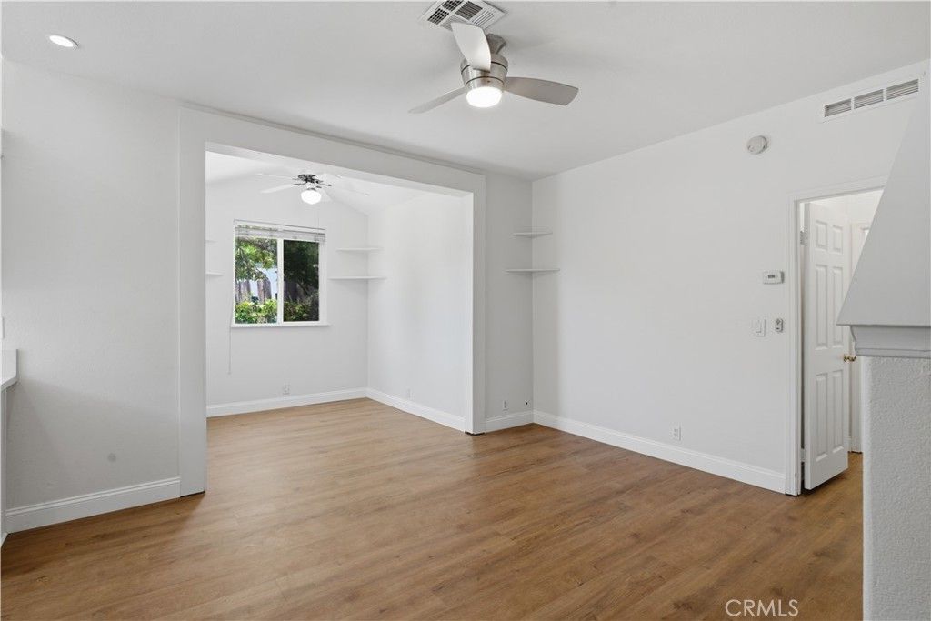 Image 9 of property listing at 18645 Grand, Lake Elsinore, CA 92530