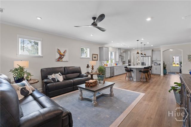 12 McRorrie Drive, Richmond Hill, GA 31324