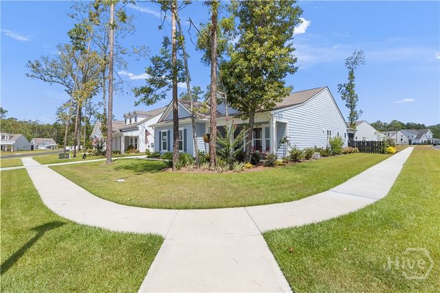 12 McRorrie Drive, Richmond Hill, GA 31324