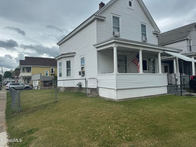876 Thompson Street, Schenectady, NY 12306
