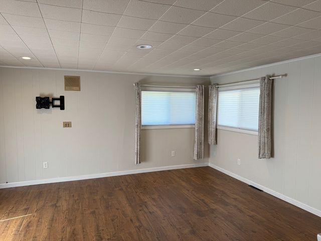 34 Lincoln Street, Millville, MA 01529