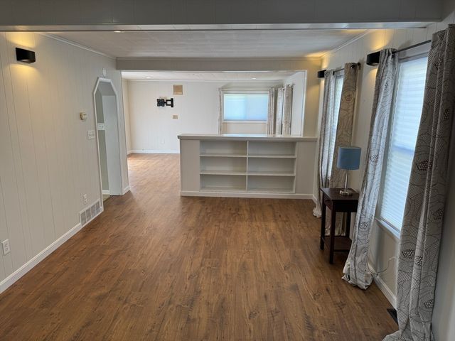 34 Lincoln Street, Millville, MA 01529
