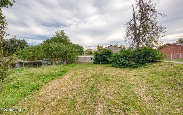 350 Kagley Drive, Lenoir City, TN 37771