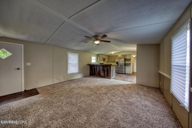 350 Kagley Drive, Lenoir City, TN 37771