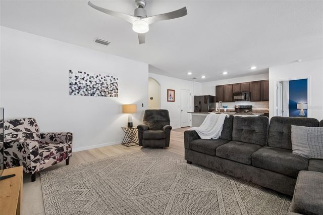 11913 LEDBURY COMMONS DRIVE, Gibsonton, FL 33534