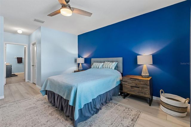 11913 LEDBURY COMMONS DRIVE, Gibsonton, FL 33534