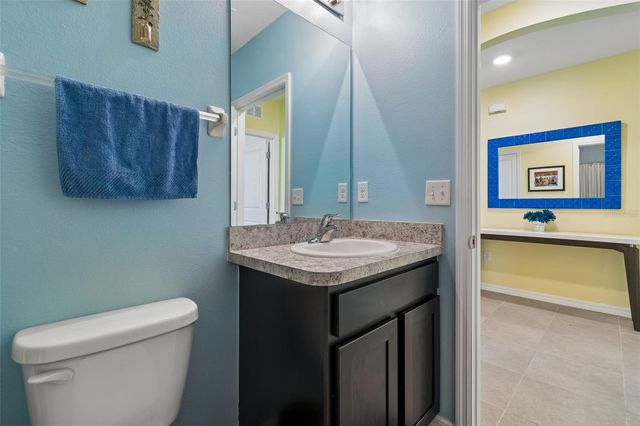 11913 LEDBURY COMMONS DRIVE, Gibsonton, FL 33534