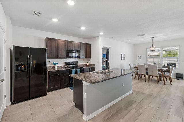 11913 LEDBURY COMMONS DRIVE, Gibsonton, FL 33534