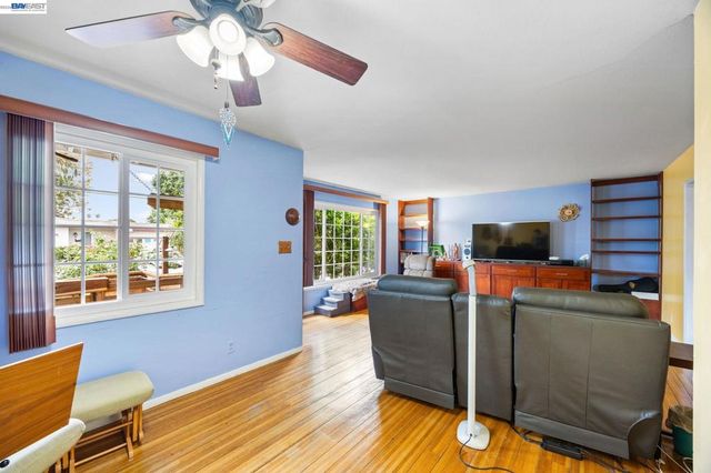 357 Perkins Dr, San Lorenzo, CA 94541
