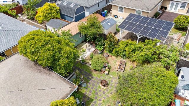 357 Perkins Dr, San Lorenzo, CA 94541