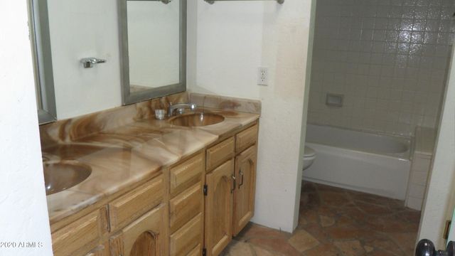 6935 E HEARN Road, Scottsdale, AZ 85254