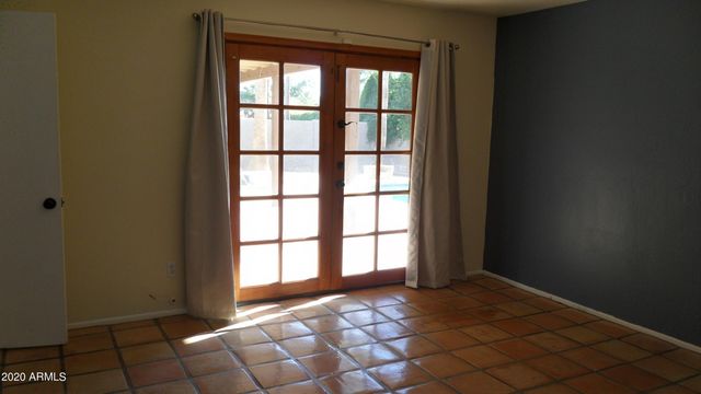 6935 E HEARN Road, Scottsdale, AZ 85254