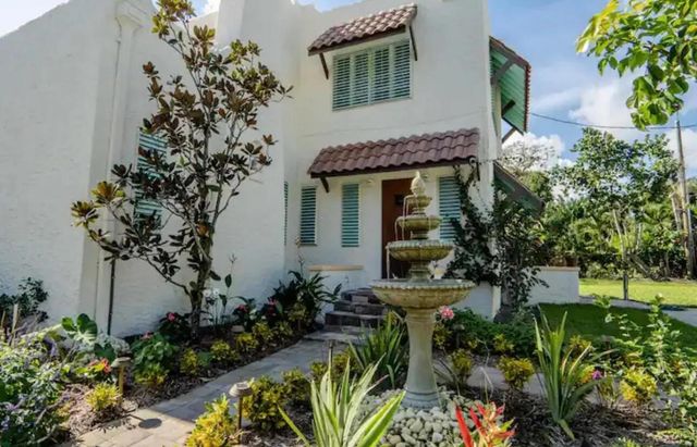 302 Fordham Drive, Lake Worth Beach, FL 33460