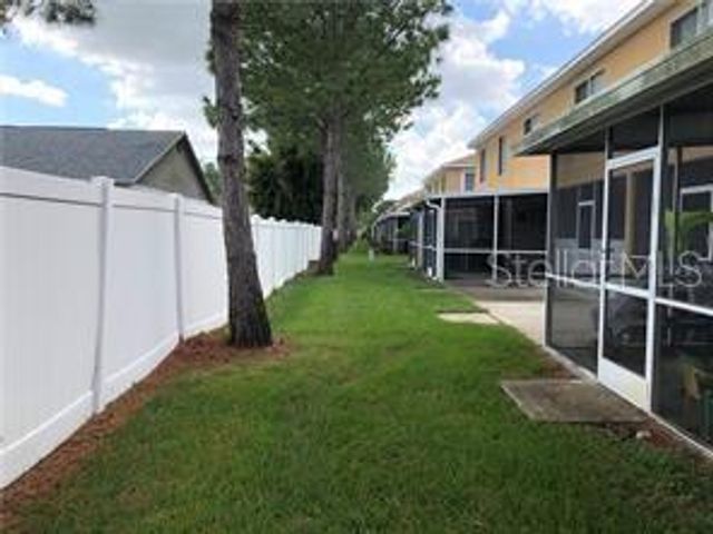 2113 FLUORSHIRE DRIVE, Brandon, FL 33511