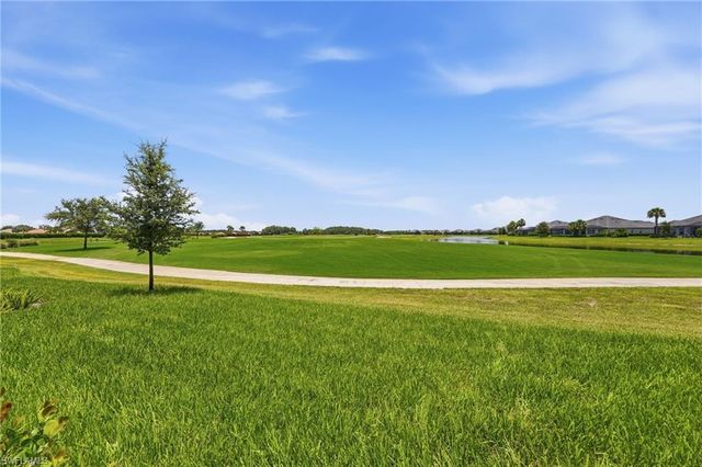 5466 Double Eagle CIR 3413, Ave Maria, FL 34142
