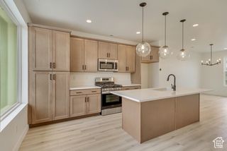 10623 S PIPESTONE WAY #168, South Jordan, UT 84009
