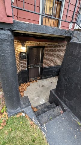 8112 S Exchange Avenue, Chicago, IL 60617