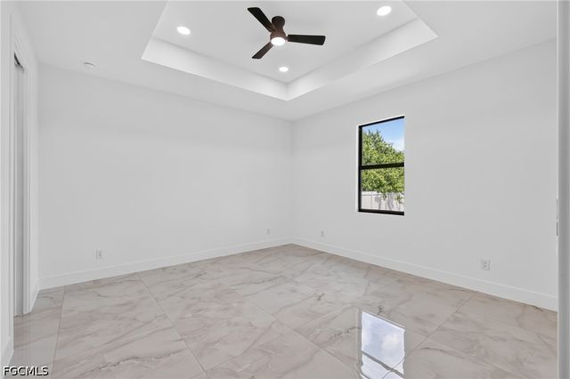 1003 Kismet PKWY W, Cape Coral, FL 33993