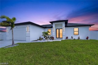 1003 Kismet PKWY W, Cape Coral, FL 33993