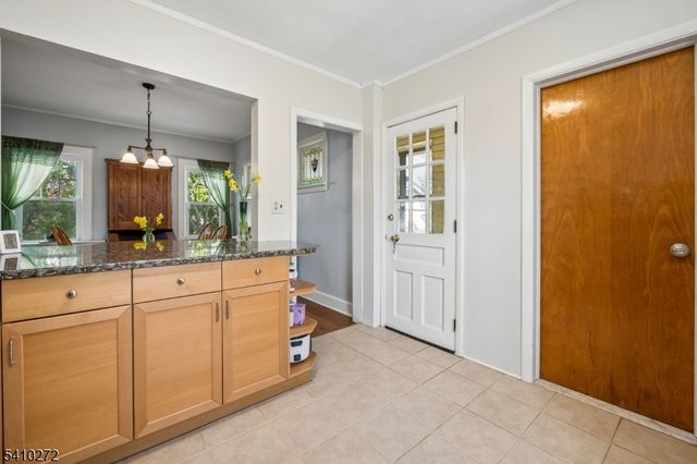 22 Princeton St, Maplewood Twp., NJ 07040
