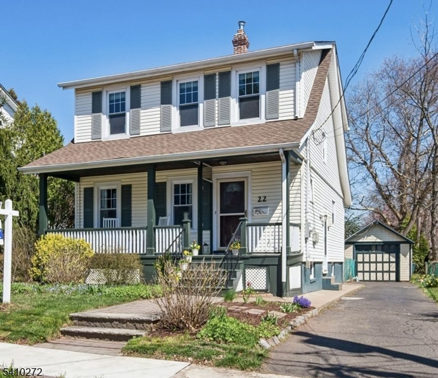 22 Princeton St, Maplewood Twp., NJ 07040