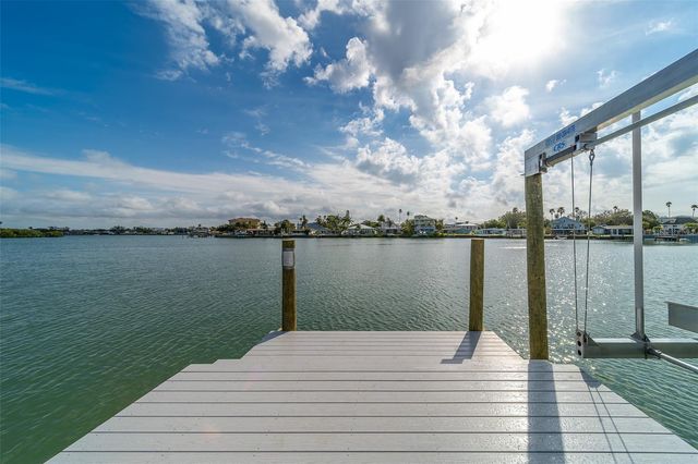 1217 BAY SHORE BOULEVARD, Indian Rocks Beach, FL 33785